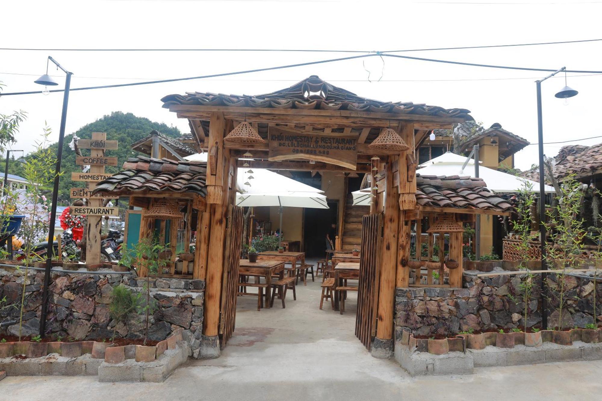 Khoi Homestay And Restaurant Loung Co 外观 照片